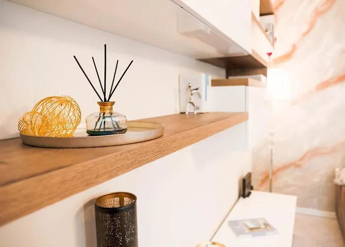 Fall In With * בלאנו