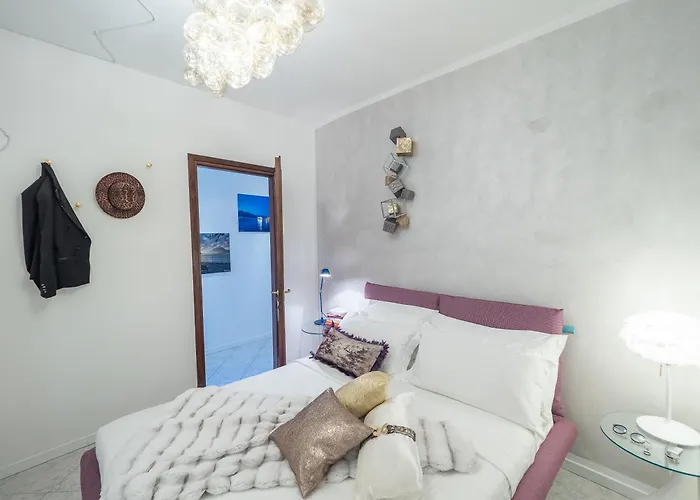 דירה Fall In With *