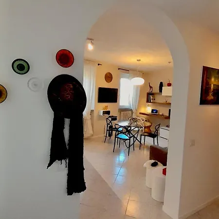 Fall In With Apartment