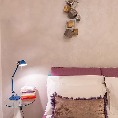 Apartment Fall In With Bellano