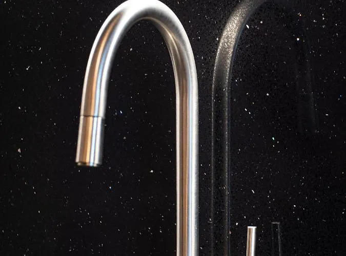 Fall In With 아파트